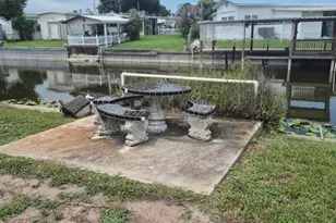 1066 Peach Ln, Okeechobee, FL 34974 - Photo 17