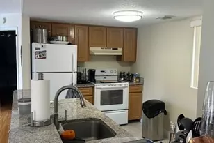 1045 Lake Shore Dr, Lake Park, FL 33403 - Photo 3
