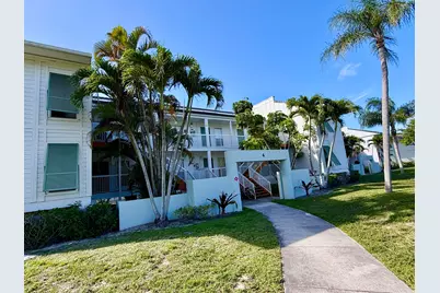 273 Cypress Point Drive, Palm Beach Gardens, FL 33418 - Photo 3
