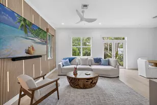 130 Water Pointe Pl, Jupiter, FL 33477 - Photo 5