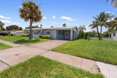 204 Circle E, Jupiter, FL 33458 - Photo 9