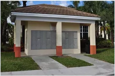 749 SW 3rd Avenue, Pompano Beach, FL 33060 - Photo 37