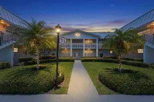 35 Colonial Club Dr, Boynton Beach, FL 33435 - Photo 27