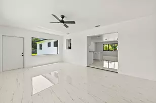 3645 Melaleuca Ln, Lake Worth, FL 33461 - Photo 15
