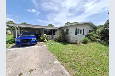1020 Tortugas Avenue, Fort Pierce, FL 34982 - Photo 1