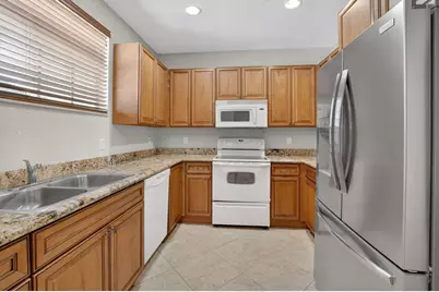 1418 W Wickham Circle #B, Delray Beach, FL 33445 - Photo 9
