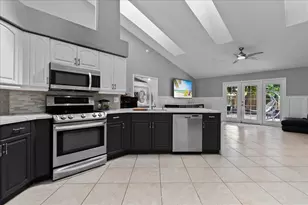 1560 Yachtman Pl, Wellington, FL 33414 - Photo 7