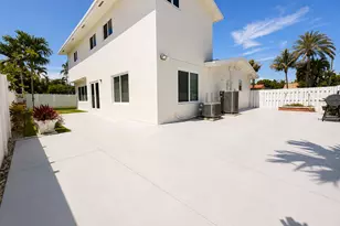 1155 Washington St, Hollywood, FL 33019 - Photo 27