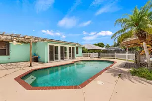 1636 NE Darlich Ave, Jensen Beach, FL 34957 - Photo 37