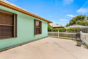 1636 NE Darlich Ave, Jensen Beach, FL 34957 - Photo 39
