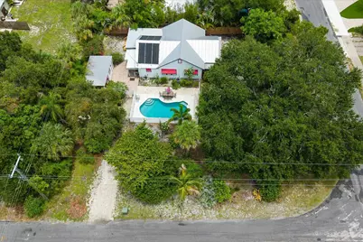 705 SE Stypmann Boulevard, Stuart, FL 34994 - Photo 17
