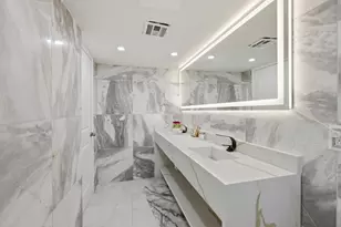 2101 S Ocean Dr, Hollywood, FL 33019 - Photo 23