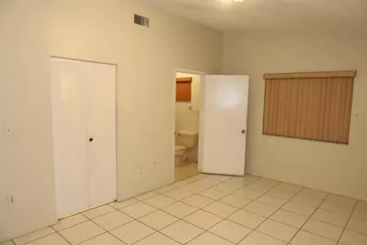 7001 W 35th Avenue #273, Hialeah, FL 33018 - Photo 9