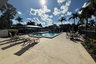 9 Windsor Ln, Boynton Beach, FL 33436 - Photo 29
