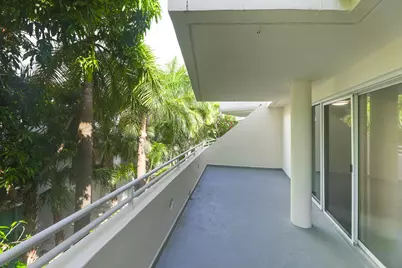 2100 Brickell Avenue #406, Miami, FL 33129 - Photo 23
