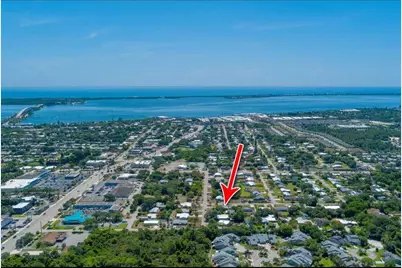 1036 NE Terrace Way, Jensen Beach, FL 34957 - Photo 19