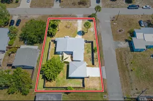 1036 NE Terrace Way, Jensen Beach, FL 34957 - Photo 15