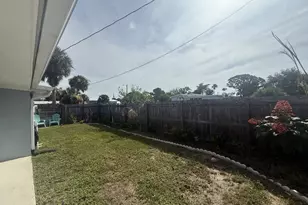 1036 NE Terrace Way, Jensen Beach, FL 34957 - Photo 23