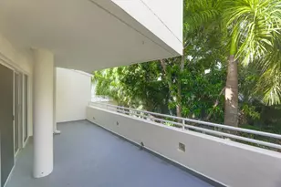 2100 Brickell Ave, Miami, FL 33129 - Photo 25