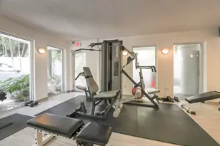 2100 Brickell Ave, Miami, FL 33129 - Photo 29