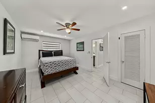 1004 NE 18th St, Fort Lauderdale, FL 33305 - Photo 13
