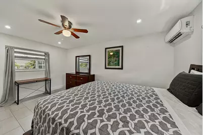 1004 NE 18th Street #Front, Fort Lauderdale, FL 33305 - Photo 11