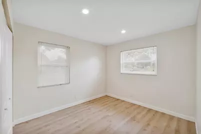 8095 St  John Avenue W, Boynton Beach, FL 33472 - Photo 11