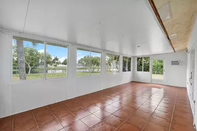 8095 St  John Avenue W, Boynton Beach, FL 33472 - Photo 15