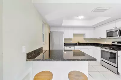 8095 St  John Avenue W, Boynton Beach, FL 33472 - Photo 5