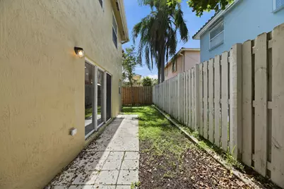 5477 NW 44th Way, Coconut Creek, FL 33073 - Photo 33