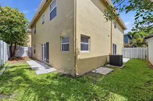 5477 NW 44th Way, Coconut Creek, FL 33073 - Photo 33