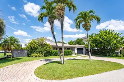 299 NE Wavecrest Court, Boca Raton, FL 33432 - Photo 5