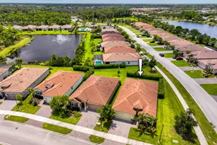 4720 NW Exchange Ave, Jensen Beach, FL 34957 - Photo 31