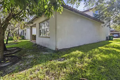 5319 Falcon Trail, Davie, FL 33314 - Photo 51
