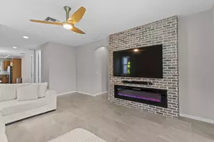 5319 Falcon Trl, Davie, FL 33314 - Photo 9