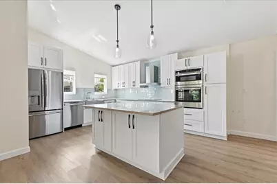 530 NE 3rd Avenue NE, Delray Beach, FL 33444 - Photo 9