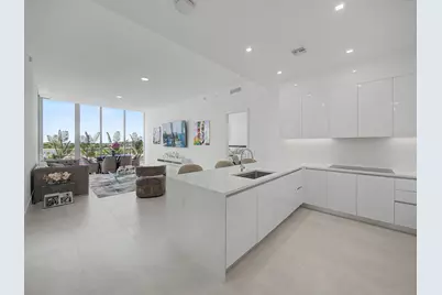 220 Lake Shore Drive, Lake Park, FL 33403 - Photo 5