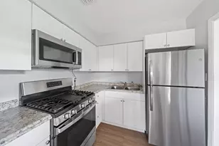 2317 NW 6th Pl, Fort Lauderdale, FL 33311 - Photo 5