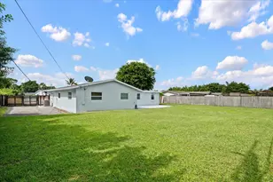 7423 Oakmont Dr, Greenacres, FL 33467 - Photo 29