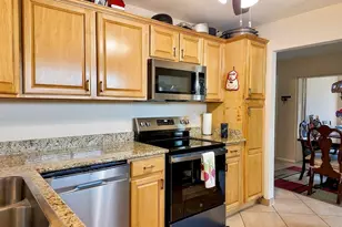 1061 NW 85th Terrace, Plantation, FL 33322 - Photo 7