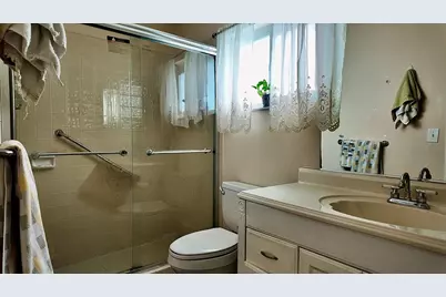 1061 NW 85th Terrace #A111, Plantation, FL 33322 - Photo 15