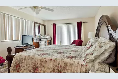 1061 NW 85th Terrace #A111, Plantation, FL 33322 - Photo 11