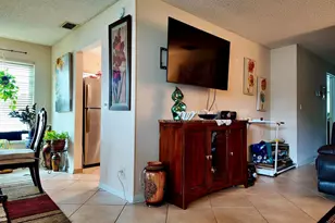 1061 NW 85th Terrace, Plantation, FL 33322 - Photo 5