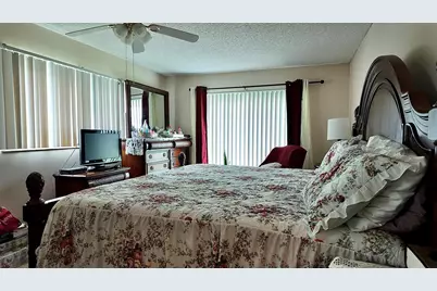 1061 NW 85th Terrace #A111, Plantation, FL 33322 - Photo 13