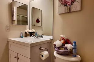 1061 NW 85th Terrace, Plantation, FL 33322 - Photo 11