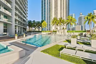 90 SW 3rd St, Miami, FL 33130 - Photo 25