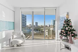 90 SW 3rd St, Miami, FL 33130 - Photo 3