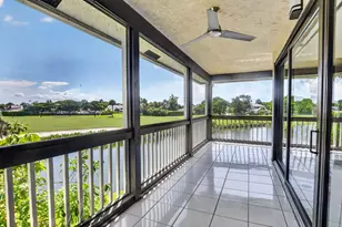 19317 Sabal Lake Dr, Boca Raton, FL 33434 - Photo 5