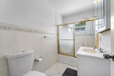 5543 SW 7th Street, Margate, FL 33068 - Photo 15