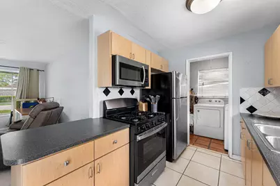 5543 SW 7th Street, Margate, FL 33068 - Photo 3